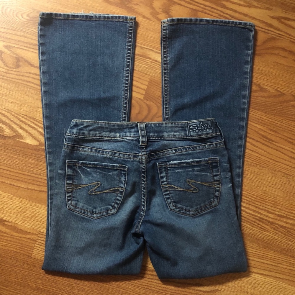 “AIKO” SILVER JEANS BOOTCUT 👑 SIZE 27